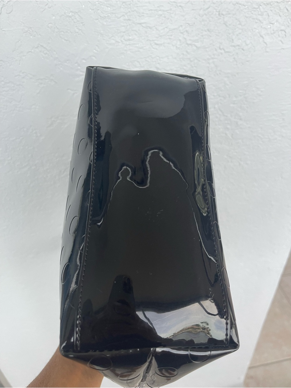 Kate Spade Black Embossed Patent Leather Polka Dot Bow Tote - Picture 4 of 4
